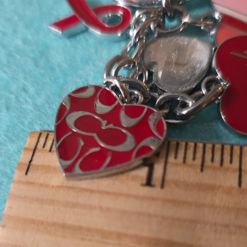 Coach Multi-Heart Red Keychain - Picture 4 of 13